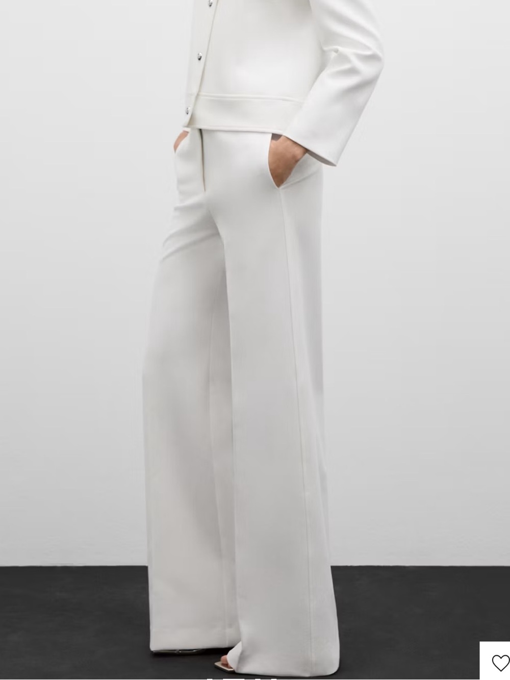 Mango Flowy Straight-Fit Trousers. US 4 size. EUR 36 size. New!